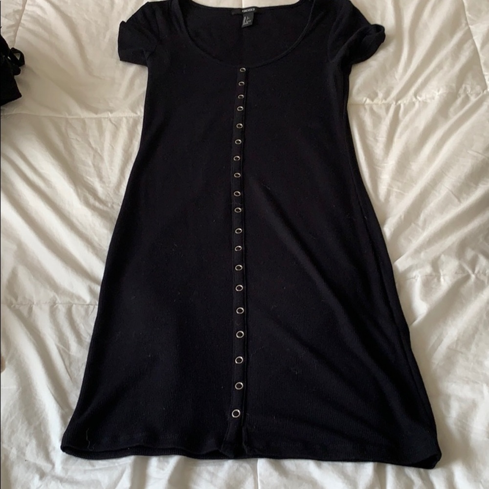 Basic LBD - Picture 2 of 4